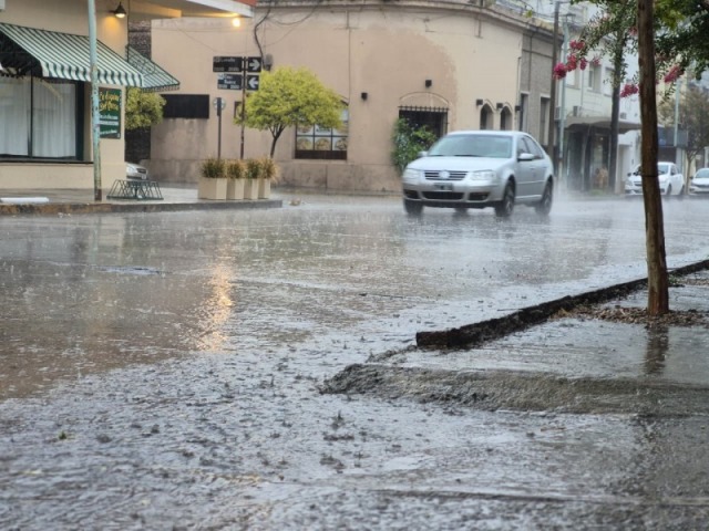 �El Ni�o�: la Provincia alert� sobre inundaciones y enfermedades